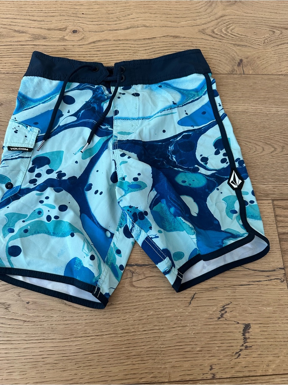 Volcom Blue Marble Print Boardshorts 24 men’s